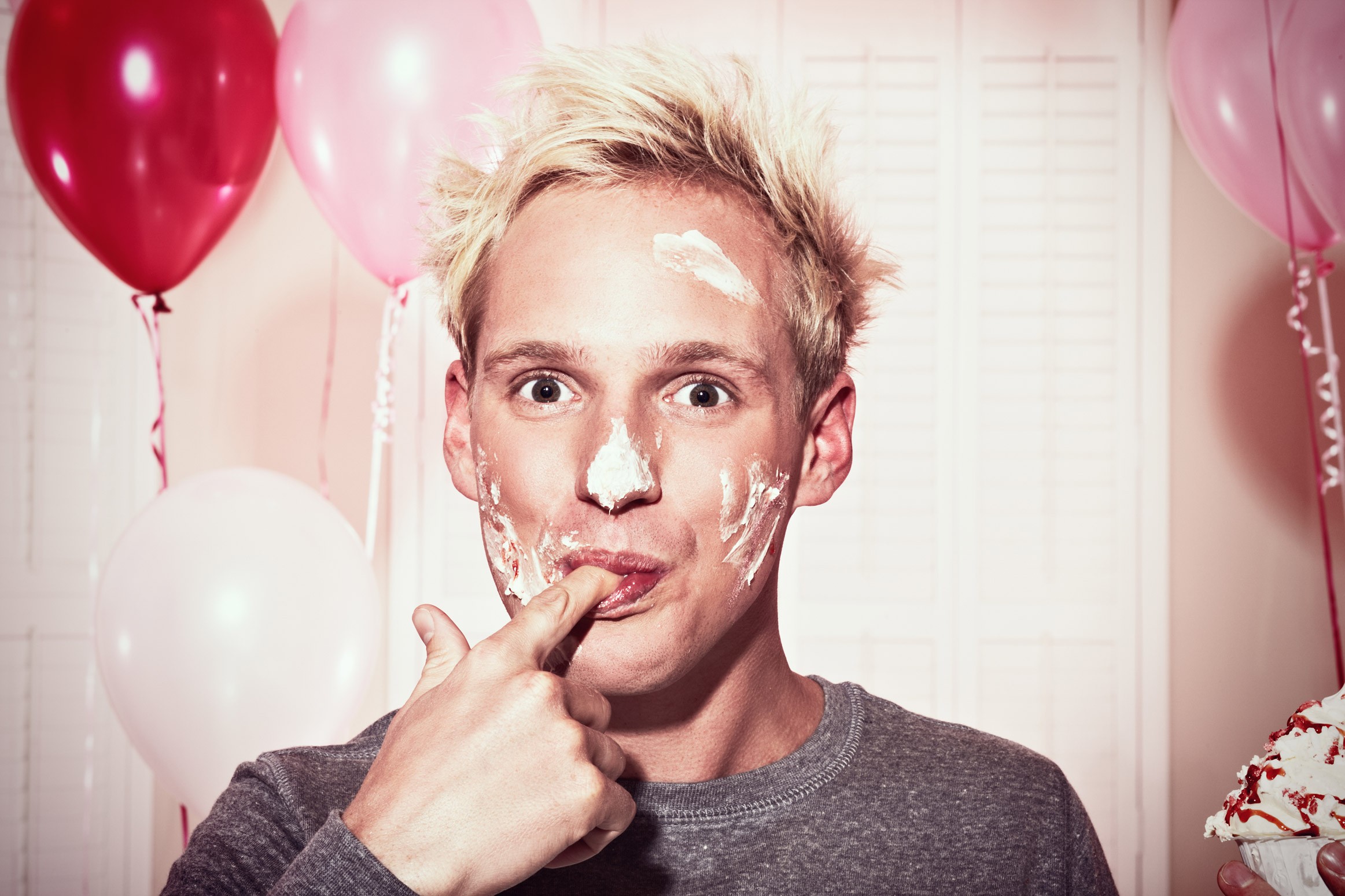 jamie-laing-made-in-chelsea-candy-kittens-ruth-rose-london-photoshoot-fashion-brand-celebrity-photographer-11