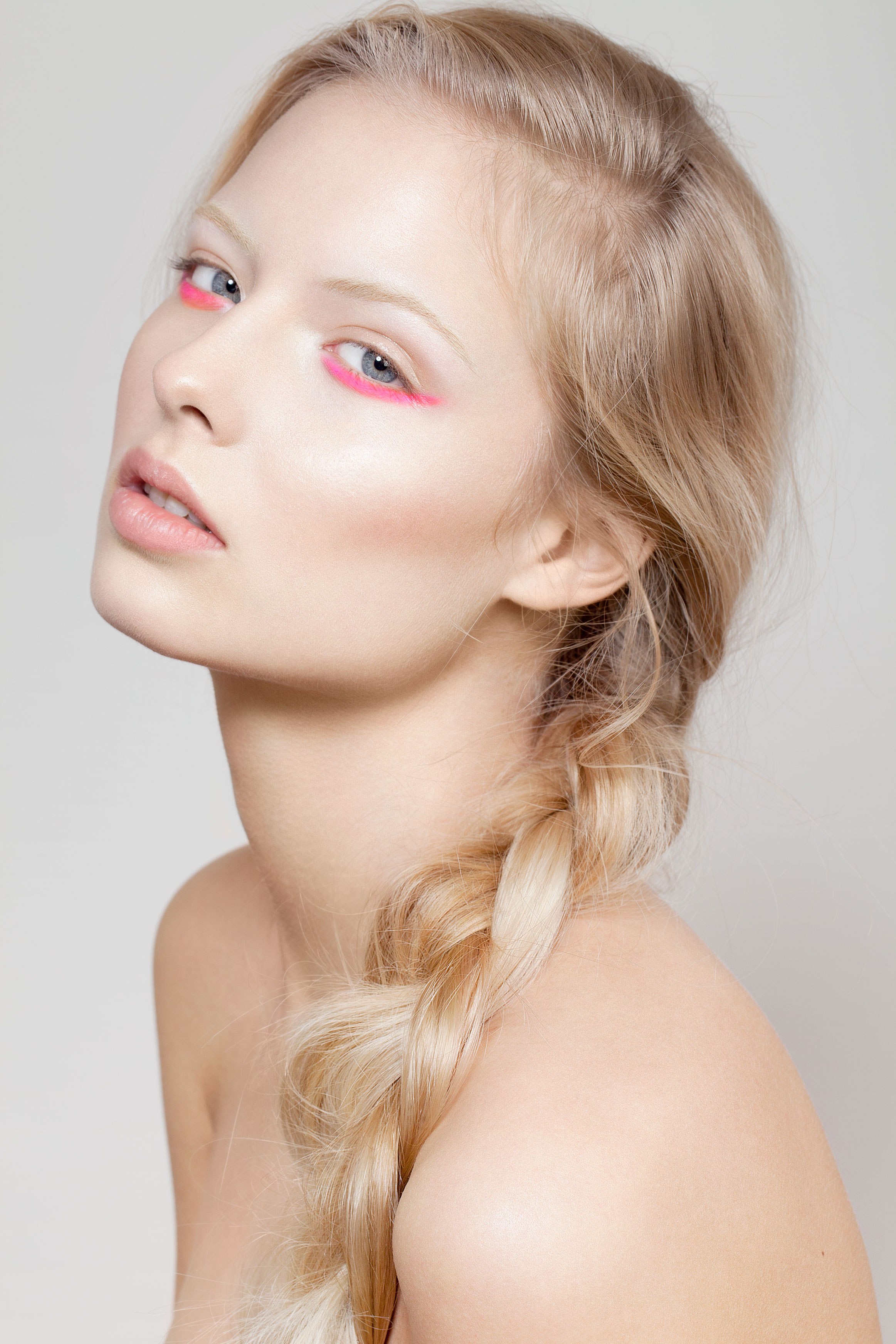 margaux-milk-beauty-shoot-muted-maiden-photography-skin-bleached-brows-blonde-ruth-rose-london-5